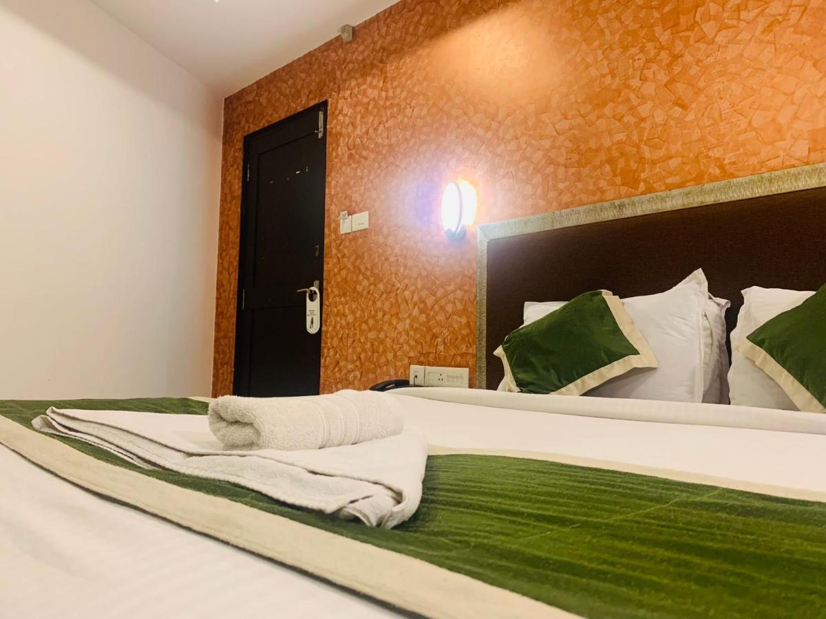 Hotel Greenlife Kochi Exterior photo
